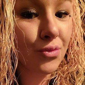 Meet your Posher, Bianka caron bii